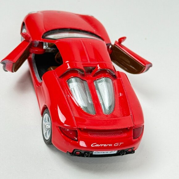 Kinsmart Porsche Carrera GT Red Diecast Car 1:36 Supercar Man Cave - Picture 5 of 10